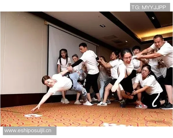 武汉三镇训练纪实：团结拼搏共创辉煌未来的奋斗之路