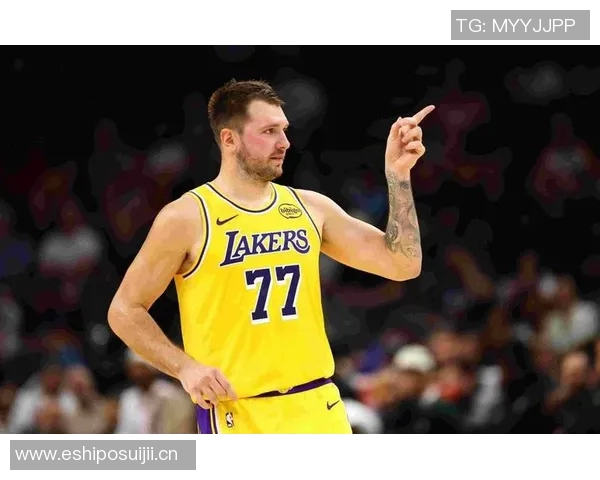 东契奇称詹姆斯虽缺席训练但分享经验对球队帮助巨大 东契奇称詹姆斯虽缺席训练但分享经验对球队帮助巨大