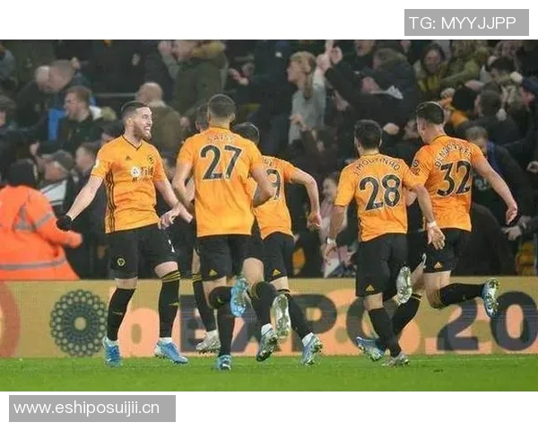 弗莱明接哈特曼传中再进一球伯恩利扩大领先优势狼队陷入困境