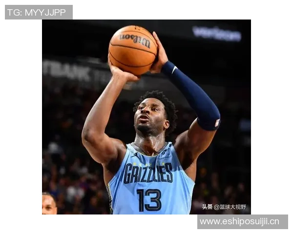 阿伦表现出色11投5中三分球命中率高达50贡献13分并有2篮板2助攻1抢断1盖帽