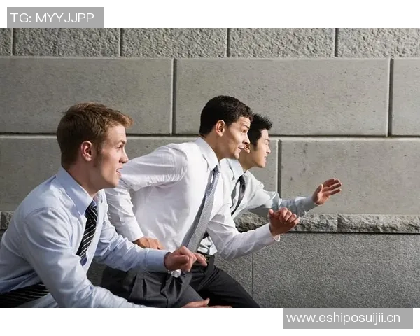 赛恩詹姆斯称赞克尼佩尔的球技与优势发挥能力展现团队合作精神