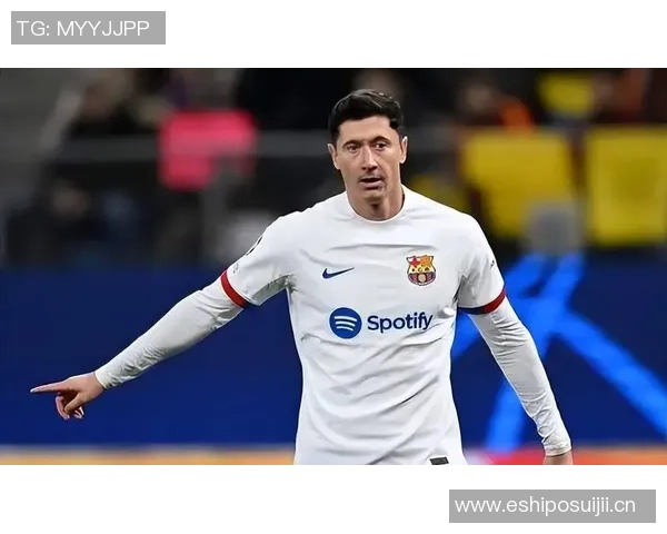 巴萨宣布不续约37岁莱万他拒绝前往阿拉伯联赛寻求新挑战 巴萨宣布不续约37岁莱万他拒绝前往阿拉伯联赛寻求新挑战